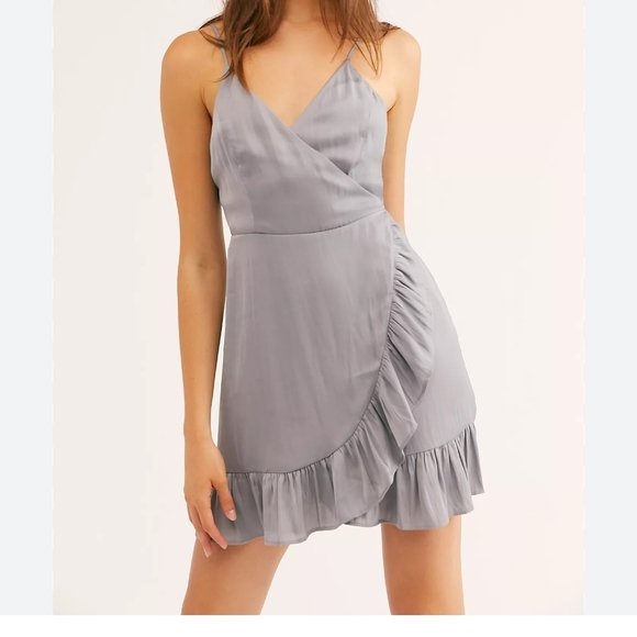 INTIMATELY ALL MY LOVE SHINE WRAP DRESS FUN AND FLIRTY STYLE SZ XS - Picture 1 of 12